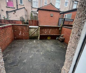 Mount Street, Spotland, Rochdale, OL12 - Photo 3