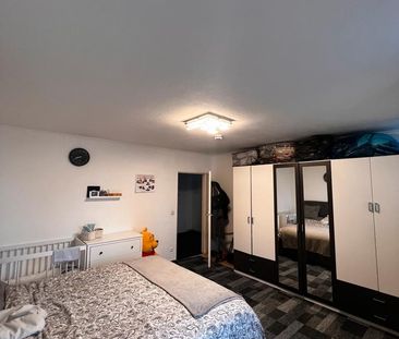 2 Zimmer Wohnung gegenüber Rheingalerie - Foto 1