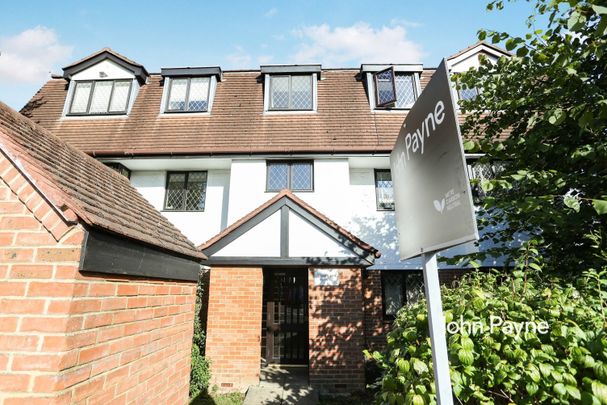 Flat to rent - Green Lane, New Eltham, SE9 - Photo 1