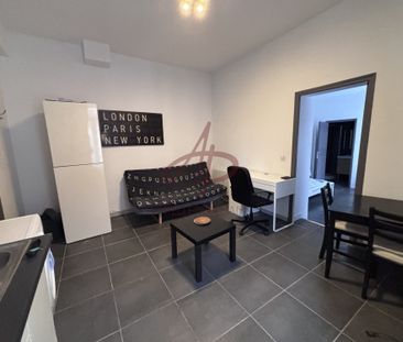 Location Appartement 2 pièces 35m² ROUBAIX 59100 - Photo 1