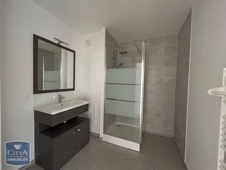 Location Appartement 3 pièces 61m² DIEPPE 76200 - Photo 3