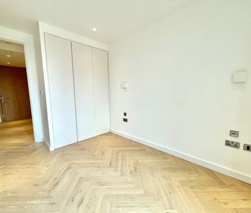 3 Bed Flat, Baddiel House, NW10 - Photo 4