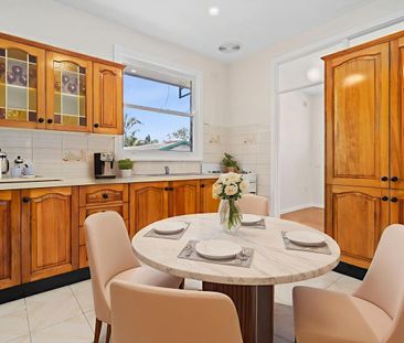 3 Bedroom Brick Home- GREAT LOCATION - Photo 6