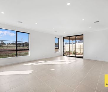 The Perfect Setting for Your Next Chapter - Photo 4