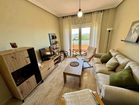 Alquiler de piso en Calle Adelfa - Foto 4