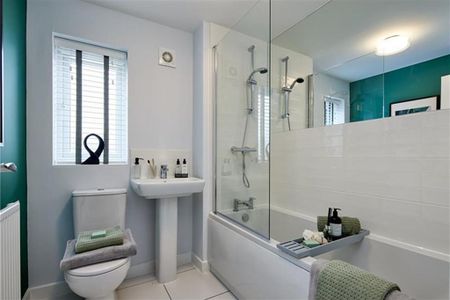 3 bedroom end of terrace house to rent - Photo 5