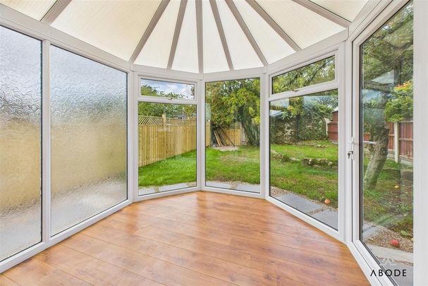 3 bedroom semi-detached house to rent - Photo 1