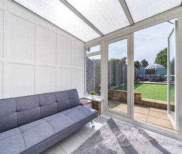 3 bedroom terraced house to rent - Photo 6