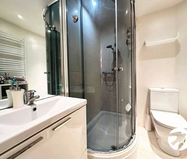 2 bedroom property to rent - Photo 5