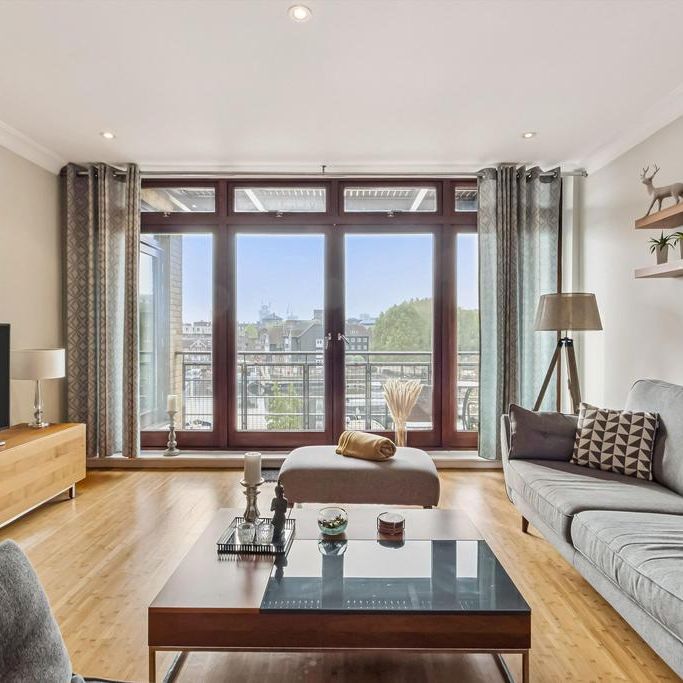 2 bedroom flat to rent - Photo 1