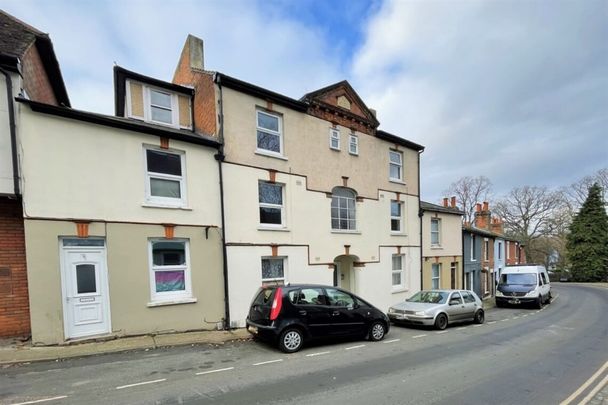 3 bed House Maidenburgh Street, Colchester, CO1 - Photo 1