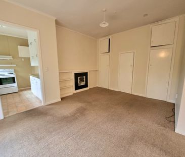 Villa Conversion in Belmont - Photo 3