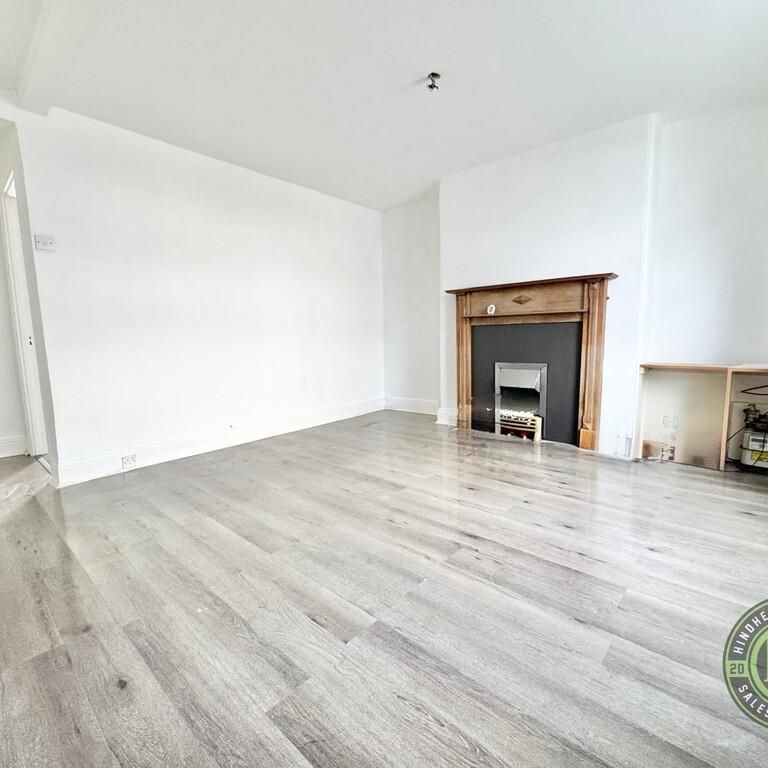 2 bedroom terraced house to rent - Photo 1