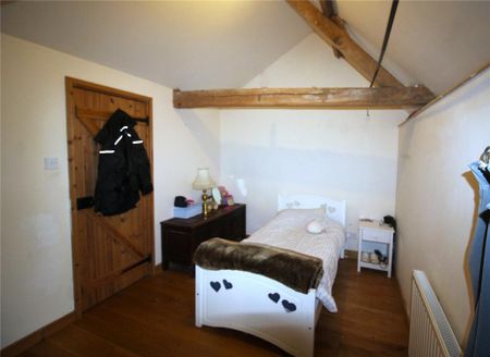 4 bedroom detached house to rent - Photo 5