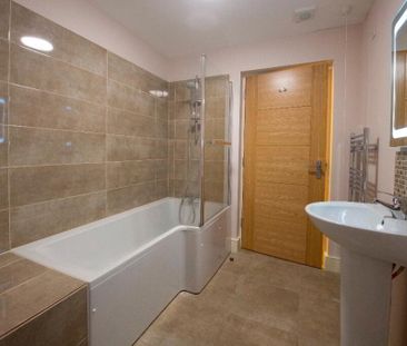 Apt 4 Carolan House, 56 Rossmore Drive, Belfast, BT7 3LA - Photo 2