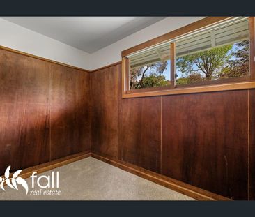 Light-Filled Living With Water Views - Photo 5