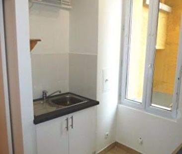 Location Appartement 1 pièce 20m² IVRY SUR SEINE 94200 - Photo 3