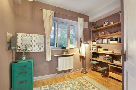2 bedroom Flat To Let - Photo 4