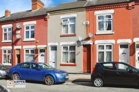 3 bedroom terraced house to rent - Photo 2