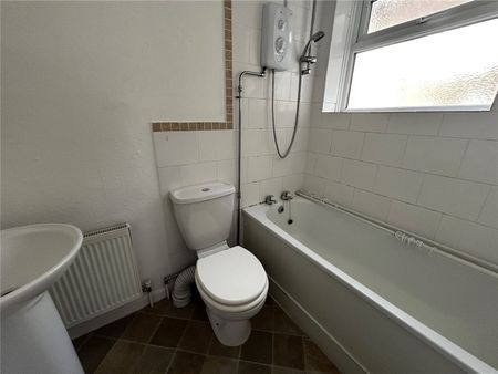 1 bedroom apartment to rent Rectory Road, Worthing, West Sussex, BN14 - Photo 3
