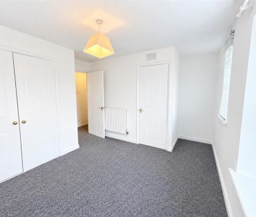 The Beeches, Bradley Stoke, Bristol, BS32 9TA - Photo 2