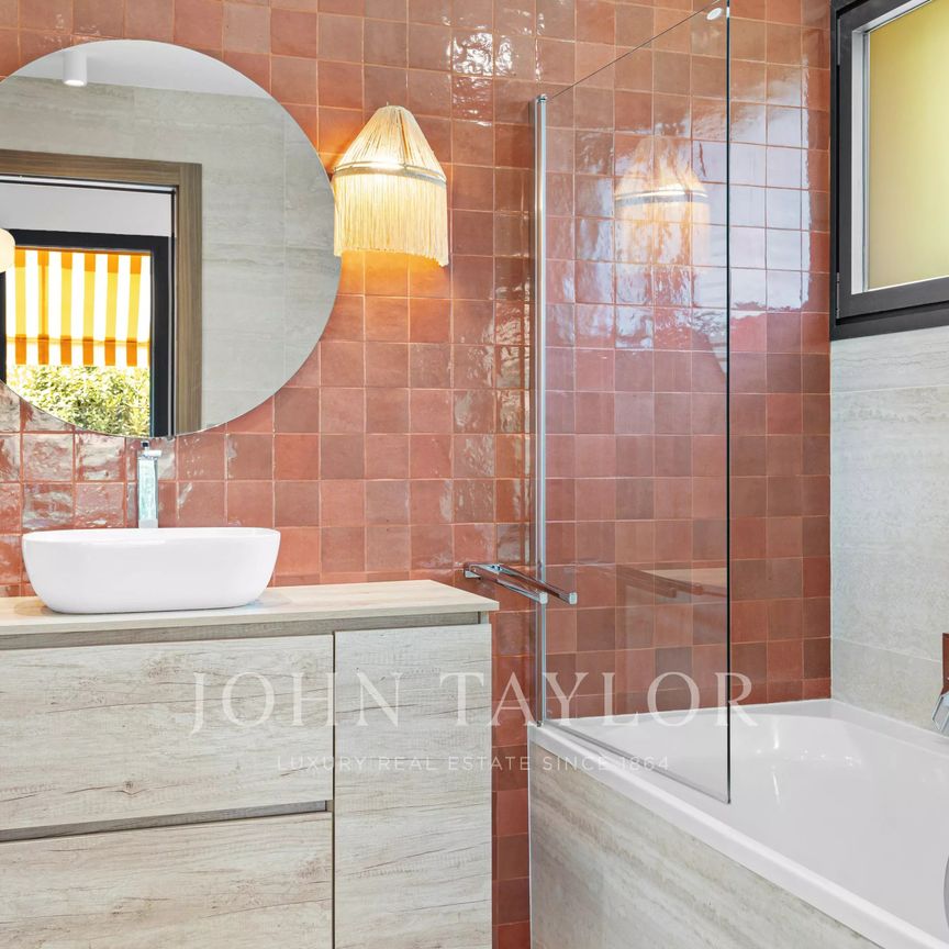 Maison à louer Mougins, Cote d'Azur, France12 000 EUR / Mois - Photo 1