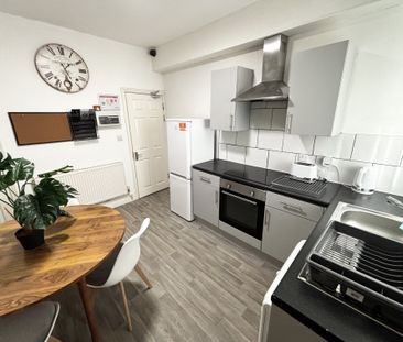 Vickers Road, Sheffield - Photo 4