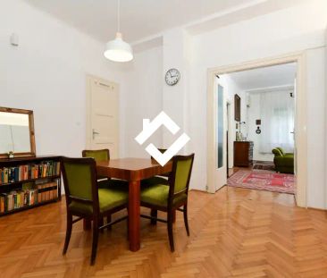 Budapest, I. kerület, Váralja - Photo 4