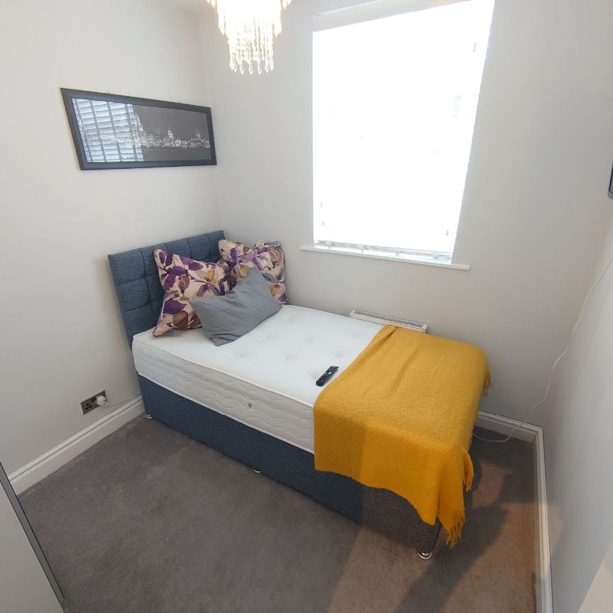 Chiswell Street, Liverpool. - Photo 1