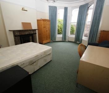 7 bedroom maisonette to rent - Photo 4