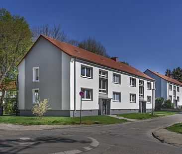 Bezugsfertige 2-Zimmer-Wohnung in Gelsenkirchen Resser Mark mit modernem Tageslichtbad - Foto 4