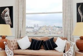 Attic-Spagna: 250mq. Duplex Penthouse located in 15th century Historical Building. Large double living room with fireplace, study, 3 bedrooms, 3 baths, spectauclar entertaining room with 360° views of antique Rome, rooftops and Cupoa’s. Ref #120