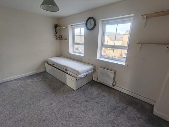1 bedroom in a house share to rent - Photo 1