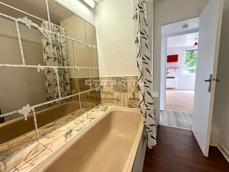 Appartement rénové - Résidence les Bruyères - 3 pièces - 55,09 m2 - Photo 3