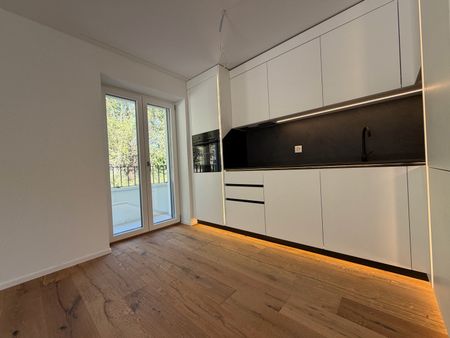 ERSTVERMIETUNG: Wunderschöne 2.5 Zimmerwohnung an toller Lage - Photo 3