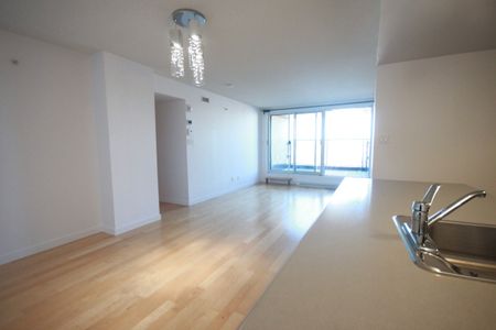 2305 Rue Remembrance, #604 - Photo 5