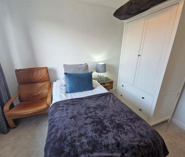St Christopher`s Court, Marina, SA1 1UA, Swansea - Photo 1