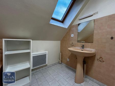 Location Appartement 2 pièces 45m² BRIVE LA GAILLARDE 19100 - Photo 3