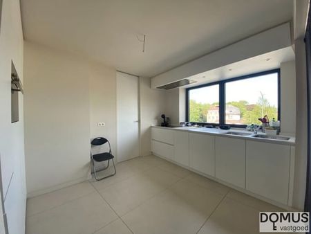 Appartement te huur - Foto 4
