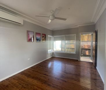 NEAT & TIDY HOME - Photo 3