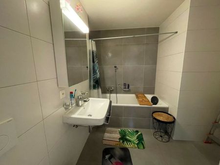 Appartement 4.5 pièces à CHF 1990.-/mois charges comprises - Photo 5