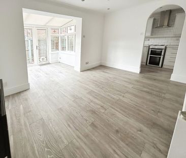 Colborne Close, Poole - Photo 1
