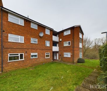 1 bedroom Apartment - Woburn Close, Stevenage - Photo 1