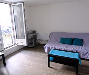 Location Appartement 1 pièce 25m² - Photo 3