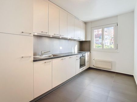 Magnifique appartement de 2.5 pièces au 3ème récemment rénové et bénéficiant d'une vue sur le lac. - Foto 5