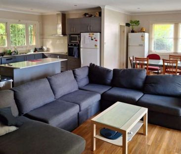 Garden Suburb - Photo 1