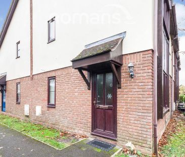 2 bedroom terraced house to rent - Photo 2