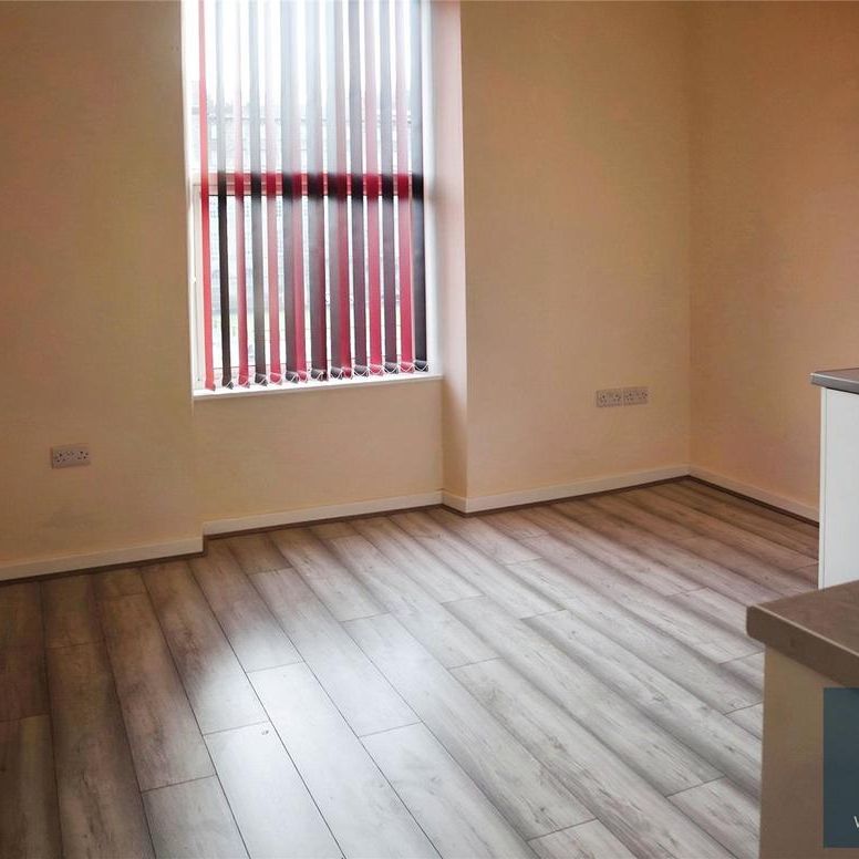 3 bedroom apartment to rent - Photo 1