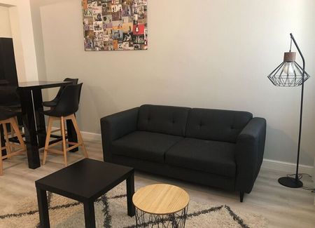 Appartement à louer 2 pièces • Saintes - Photo 2