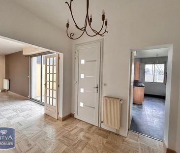 Location Maison 6 pièces 169m² LAVAL 53000 - Photo 5